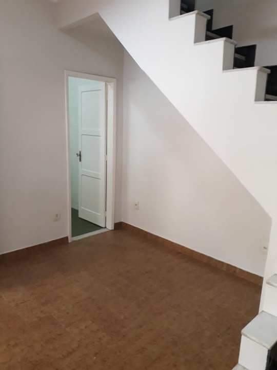 Conheça Casa à venda Rua Pereira Landim, Ramos, Rio de Janeiro - R$ 230.000 - 3119061922 - 3 3