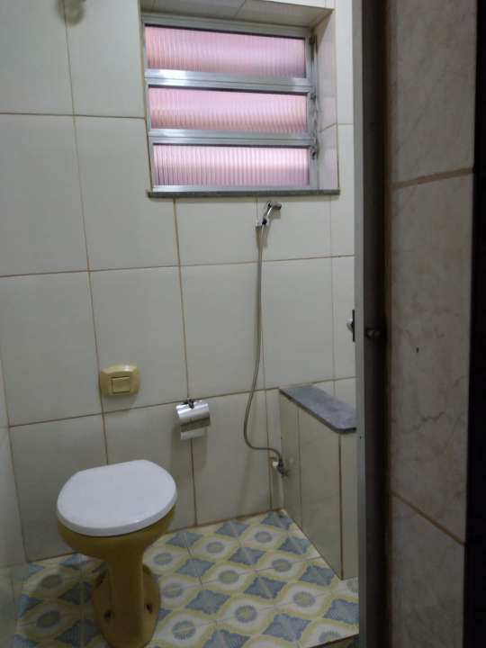 Conheça Casa à venda Rua Manuel de Morais, Higienópolis, Zona Norte,Rio de Janeiro - R$ 450.000 - 55000 - 11 11