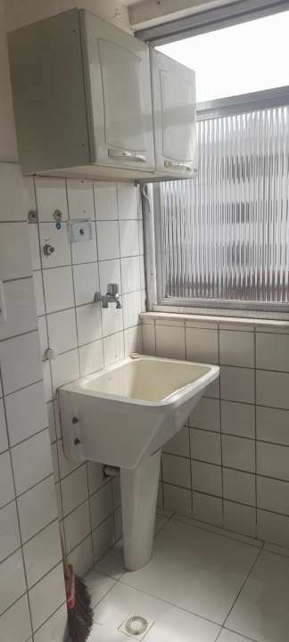 Conheça Apartamento à venda Rua João Gonçalves de Lima Filho, Ramos, Rio de Janeiro - R$ 215.000 - 215305 - 8 8