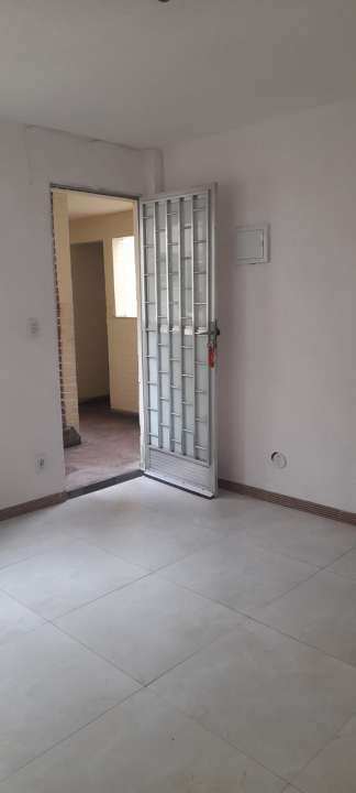 Conheça sala do imóvel - Apartamento para alugar Rua Romero Zander, Ramos, Rio de Janeiro - R$ 1.100 - 288404 - 7 sala - 7