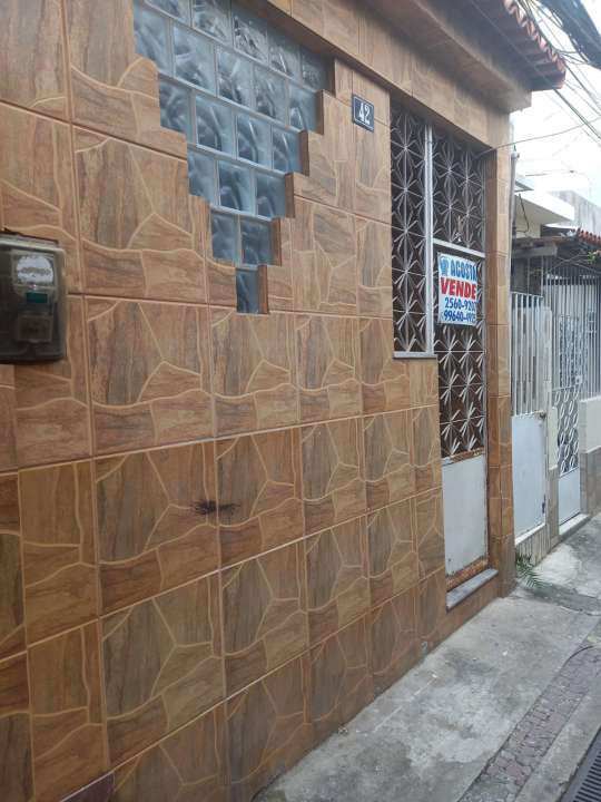 Conheça Casa de Vila à venda Travessa Campeões, Ramos, Zona Norte,Rio de Janeiro - R$ 200.000 - 042 - 2 2