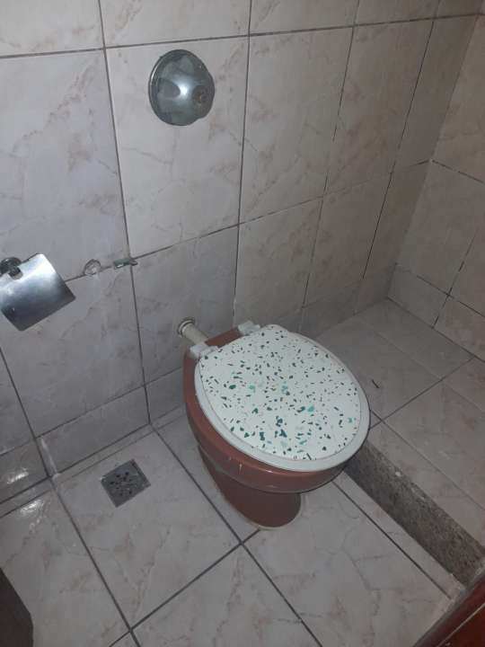 Conheça Casa de Vila à venda Travessa Campeões, Ramos, Zona Norte,Rio de Janeiro - R$ 200.000 - 042 - 6 6