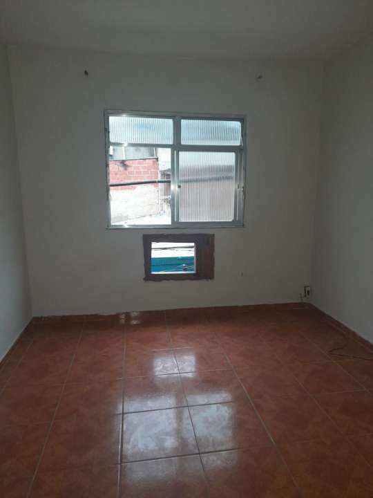 Conheça Casa de Vila à venda Travessa Campeões, Ramos, Zona Norte,Rio de Janeiro - R$ 200.000 - 042 - 11 11