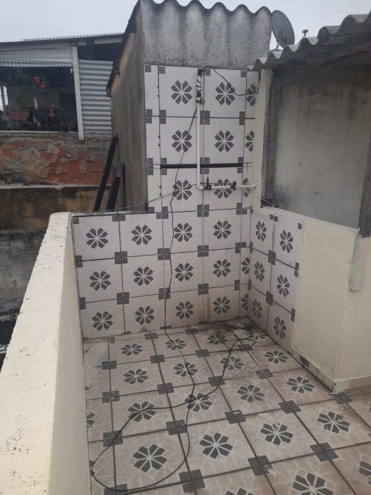 Conheça Casa de Vila à venda Travessa Campeões, Ramos, Zona Norte,Rio de Janeiro - R$ 200.000 - 042 - 16 16