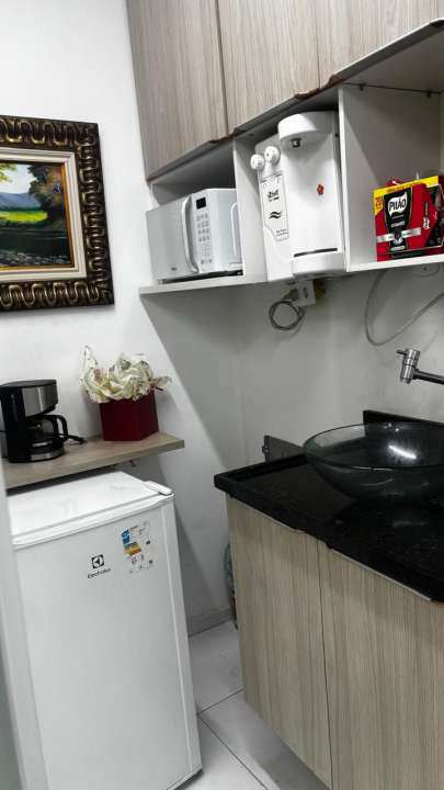 Conheça Sala Comercial 30m² à venda Rua Cardoso de Morais, Bonsucesso, Rio de Janeiro - R$ 135.000 - 1001 - 10 10