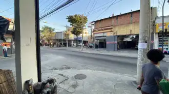 Conheça Loja 80m² à venda Rua Cardoso de Morais, Ramos, Rio de Janeiro - R$ 249.000 - 558 - 4 4