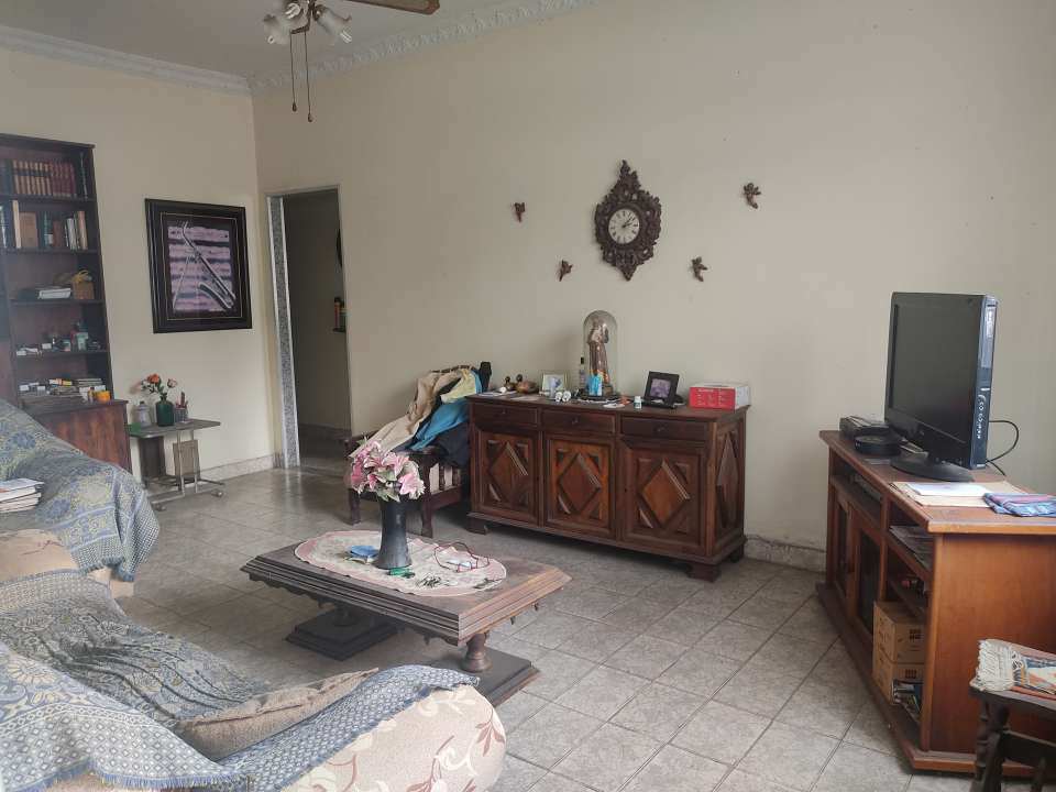 Sala - 8