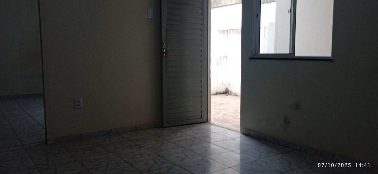 Conheça SALA do imóvel - Casa para alugar Avenida Doutor Délio Guarana, Éden, São João de Meriti - R$ 750 - SRC704 - 2 SALA - 2