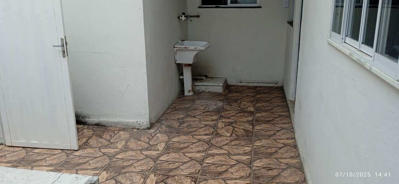 Conheça ÁREA EXTERNA do imóvel - Casa para alugar Avenida Doutor Délio Guarana, Éden, São João de Meriti - R$ 750 - SRC704 - 7 ÁREA EXTERNA - 7