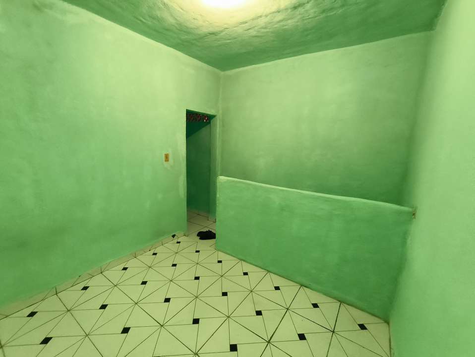 Conheça Casa para alugar Rua Hilda Lima, Centro, São João de Meriti - R$ 800 - SRC257 - 5 5