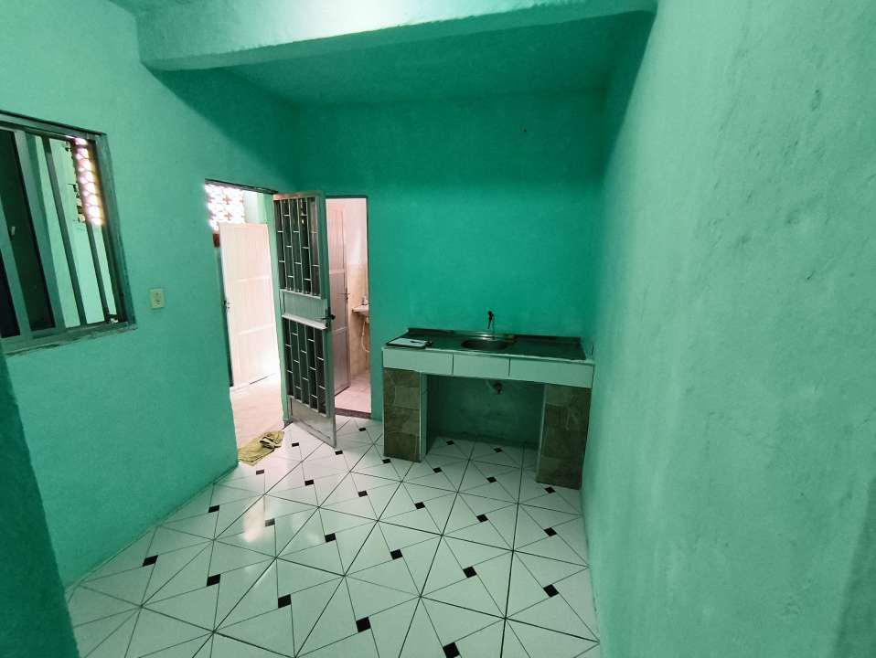 Conheça Casa para alugar Rua Hilda Lima, Centro, São João de Meriti - R$ 800 - SRC257 - 8 8