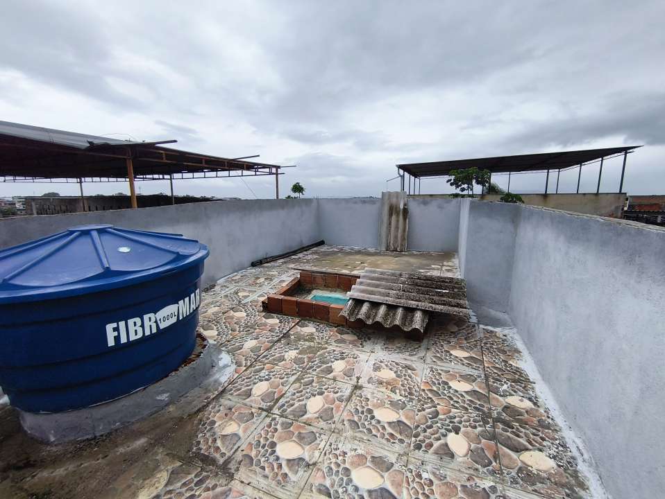 Conheça Casa para alugar Rua Hilda Lima, Centro, São João de Meriti - R$ 800 - SRC257 - 12 12