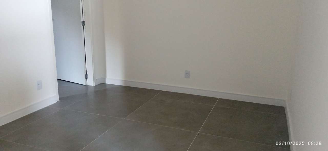 Conheça Apartamento à venda Rua Maria Emília, Vila Rosali, São João de Meriti - R$ 120.000 - SRC559101 - 5 5