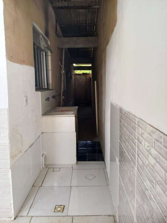 Conheça Casa para alugar Rua Carico, Jardim Metrópole, São João de Meriti - R$ 1.000 - SRC0316 - 13 13