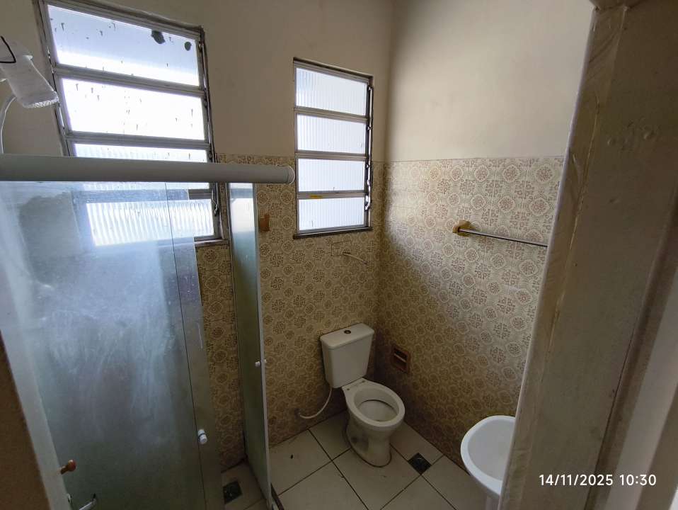 Conheça Apartamento para alugar Rua da Matriz, Centro, São João de Meriti - R$ 1.000 - SRC729201 - 5 5