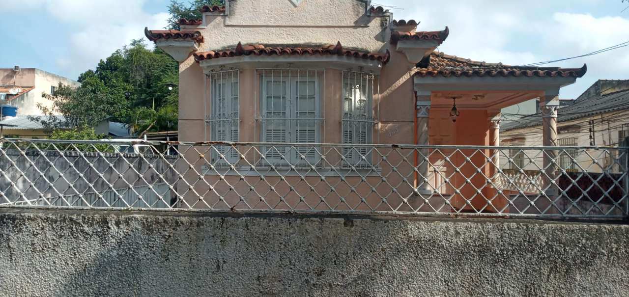 Conheça Casa à venda Rua Baronesa, Praça Seca, Praça Seca,Rio de Janeiro - R$ 350.000 - 654 - 16 16
