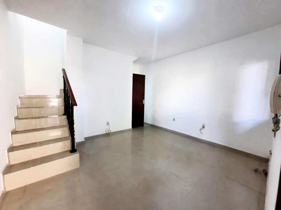 Conheça Casa à venda Rua Antônio Badajos, Oswaldo Cruz, Rio de Janeiro - R$ 300.000 - 1146 - 8 8