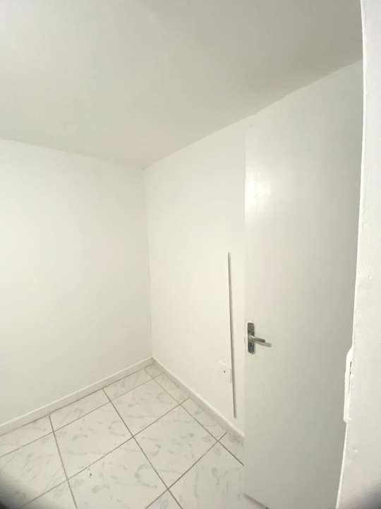 Conheça Apartamento à venda Rua Gilka Machado , Recreio dos Bandeirantes, Rio de Janeiro - R$ 125.000 - 1077 - 11 11