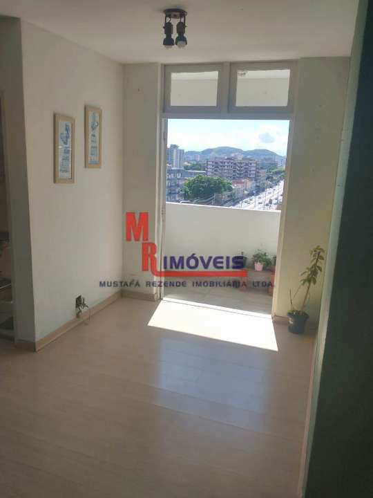 Conheça Apartamento à venda Rua Cândido Benício, Campinho, Rio de Janeiro - R$ 175.000 - 1095 - 2 2