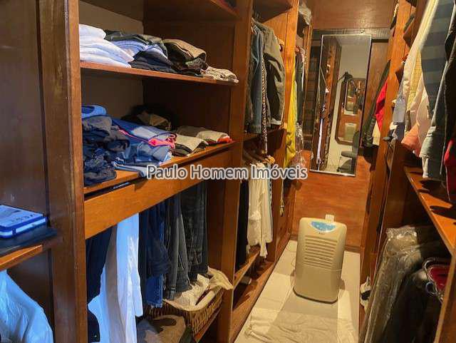 Closet - 26