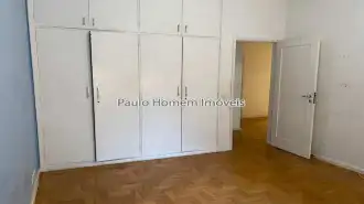 Quarto com armário - 15
