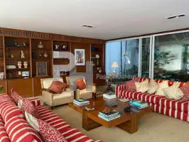 CASA DOS SONHOS - Espetacular Casa em Rua Nobre da Gávea Projetada por Arquiteto, com acabamento de Alto Padrão, 520m² - R$ 9.300.000 - CA4014