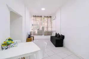 Ótima localização - Rua nobre do Flamengo, Paissandu, junto do Metrô Flamengo, 51m², frente, 2Qts - R$ 525.000,00 - AP2070
