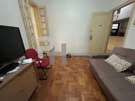 Ótima localização - Apto em Ótima Localização na Uruguai, térreo, frente, 2Qts, junto Metrô - 520.000,00 - AP2072