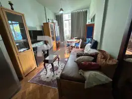 Pronto para Morar - Apto em ótima localização em Copacabana, ótimo para moradia ou investimentos, 1Sala, 1Qt, Cozinha, reformado - 520.000,00 - AP1035