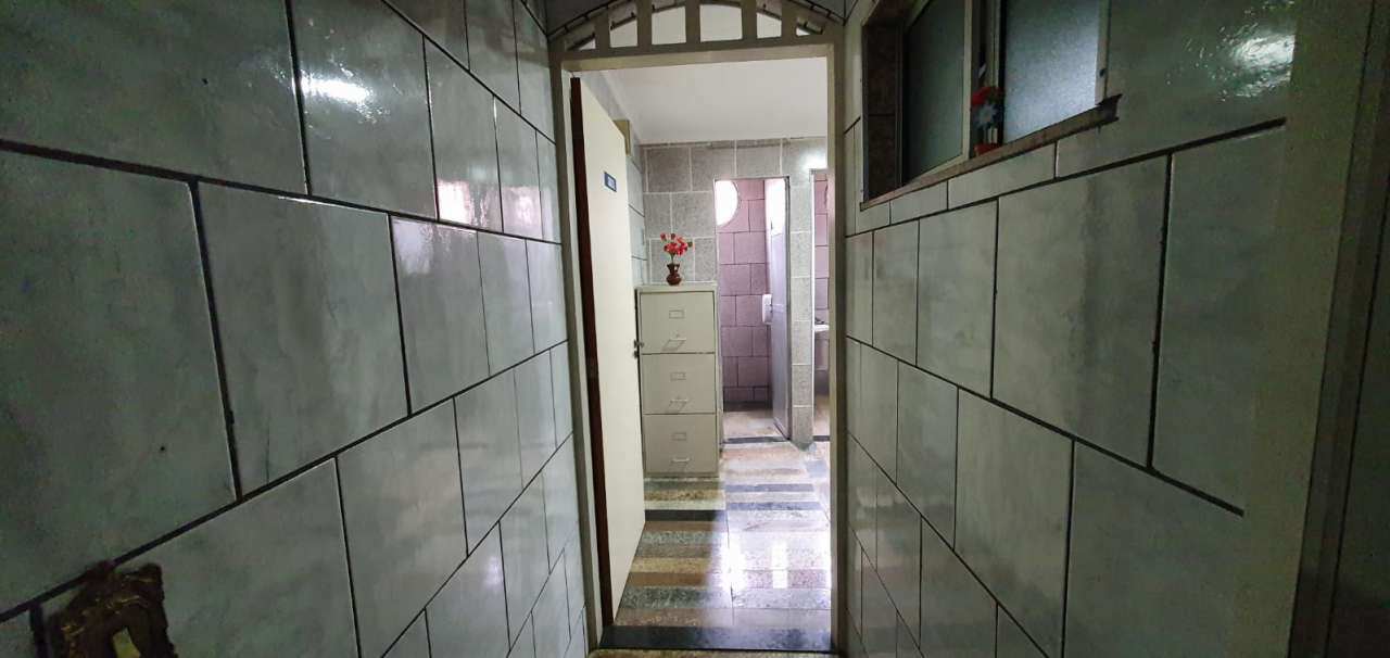 Conheça Alugar Sala Comercial 15m², Final Estrada do Portela, Madureira, RJ, R$ 350,00 - 02 - 7 7