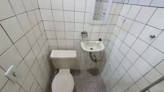Conheça Alugar Sala Comercial 24m², Final Estrada do Portela, Madureira, RJ, R$ 900,00 - 11 - 8 8