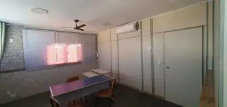 Conheça Alugar Sala Comercial 20m², Final Estrada do Portela, Madureira, RJ, R$ 650,00 - 09 - 2 2