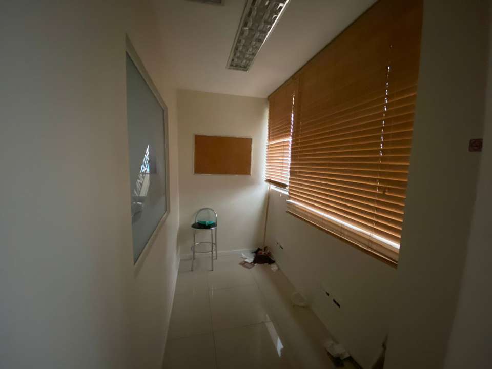 Conheça Sala Comercial 35m² para alugar Avenida Embaixador Abelardo Bueno,Rio de Janeiro,RJ Sudoeste, Barra Olímpica - R$ 1.100 - VISA00004 - 5 5