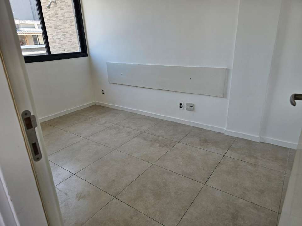 Conheça Cobertura à venda Rua Alexandre Ramos,Rio de Janeiro,RJ Oeste, Tanque - R$ 799.000 - VICO40002 - 23 23