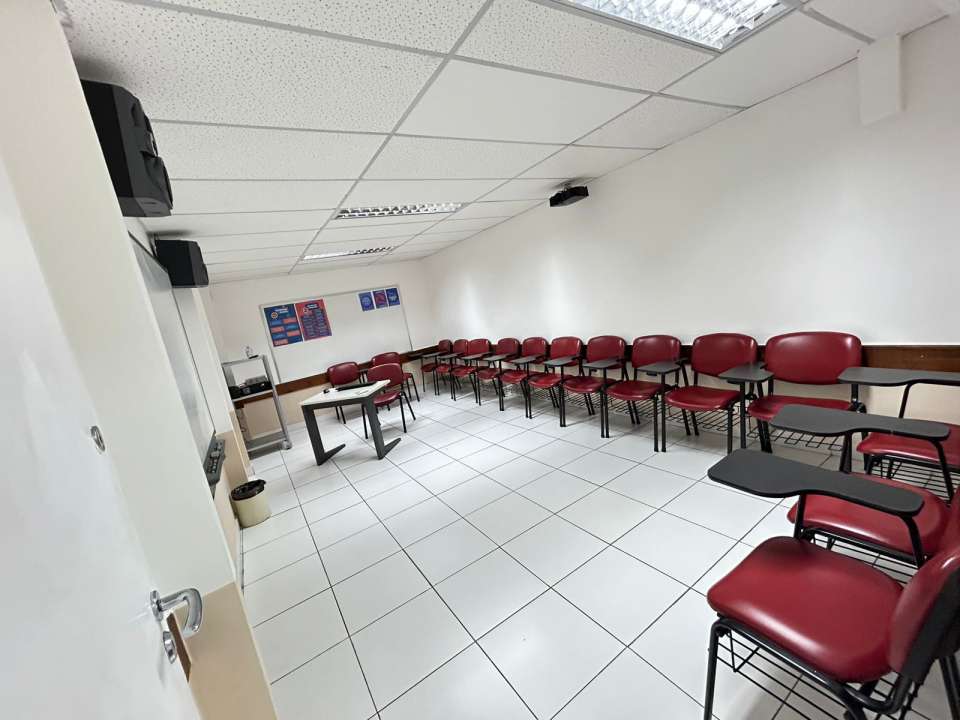 Conheça Casa Comercial 570m² à venda Estrada dos Três Rios,Rio de Janeiro,RJ Oeste, Freguesia (Jacarepaguá) - R$ 3.000.000 - VICA10001 - 18 18