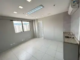 Condomínio Barra Corporate - Ótima localização - Sala Comercial 32m² para alugar Avenida Embaixador Abelardo Bueno,Rio de Janeiro,RJ Sudoeste, Barra Olímpica - R$ 1.100 - VISA00007