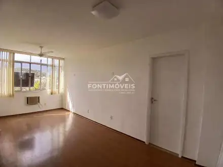 Ótima localização - Apartamento de 2 quartos com 64m² na Est. do Tindiba -Pechincha/RJ - FONTIMOVEIS - 546