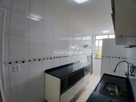 Ótima localização - Apartamento de 2 quartos com 64m² na Est. do Tindiba -Pechincha/RJ - FONTIMOVEIS - 546