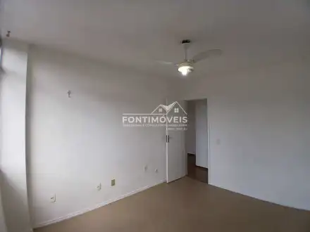 Ótima localização - Apartamento de 2 quartos com 64m² na Est. do Tindiba -Pechincha/RJ - FONTIMOVEIS - 546