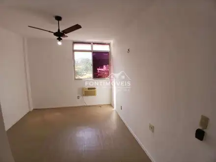 Ótima localização - Apartamento de 2 quartos com 64m² na Est. do Tindiba -Pechincha/RJ - FONTIMOVEIS - 546