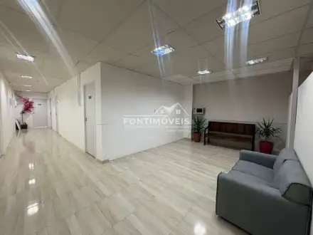 Imperdível - Espaço Léo Moura com Salas e Lojas disponíveis para Locação na Taquara/RJ - FONTIMOVEIS - 200
