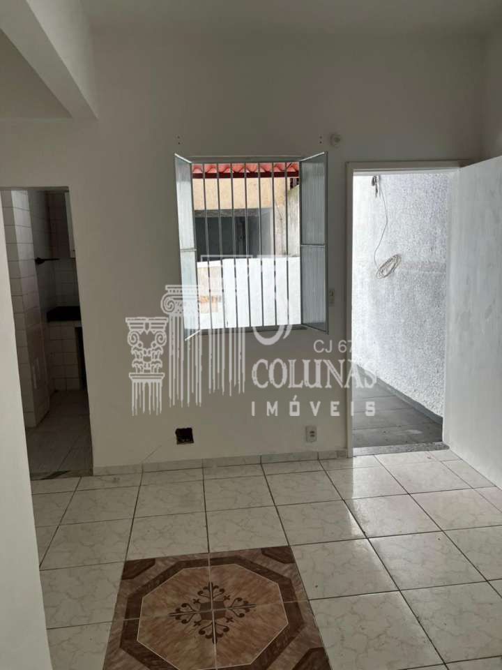 Ótima Casa - Apartamento para alugar Rua Magno Martins,Rio de Janeiro,RJ Ilha do Governador, Freguesia (Ilha do Governador) - R$ 850 - LR001