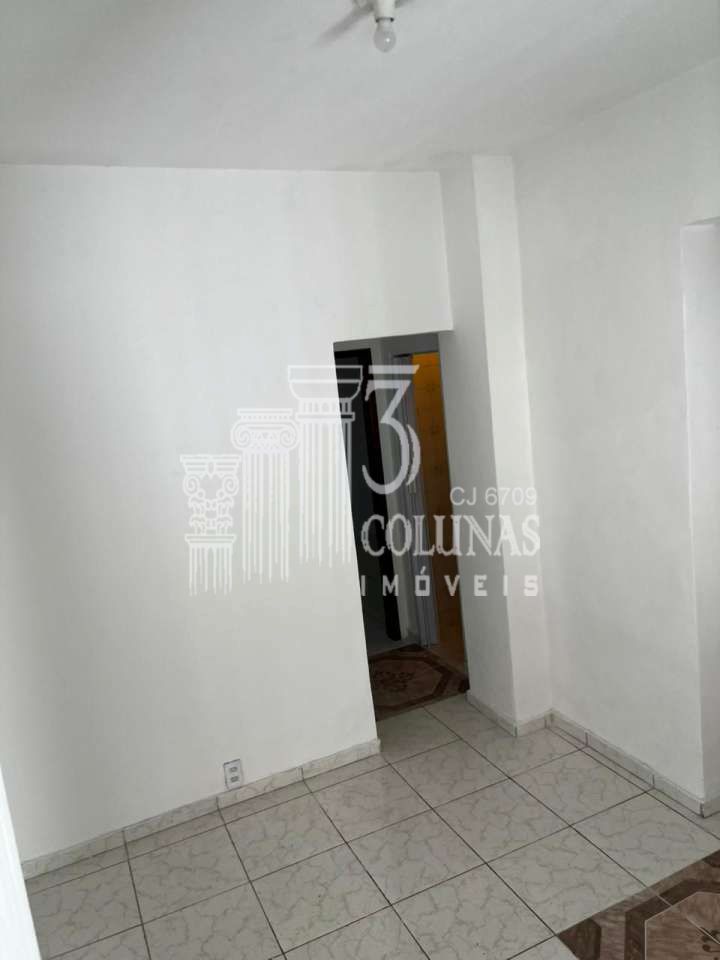 Ótima Casa - Apartamento para alugar Rua Magno Martins,Rio de Janeiro,RJ Ilha do Governador, Freguesia (Ilha do Governador) - R$ 850 - LR001