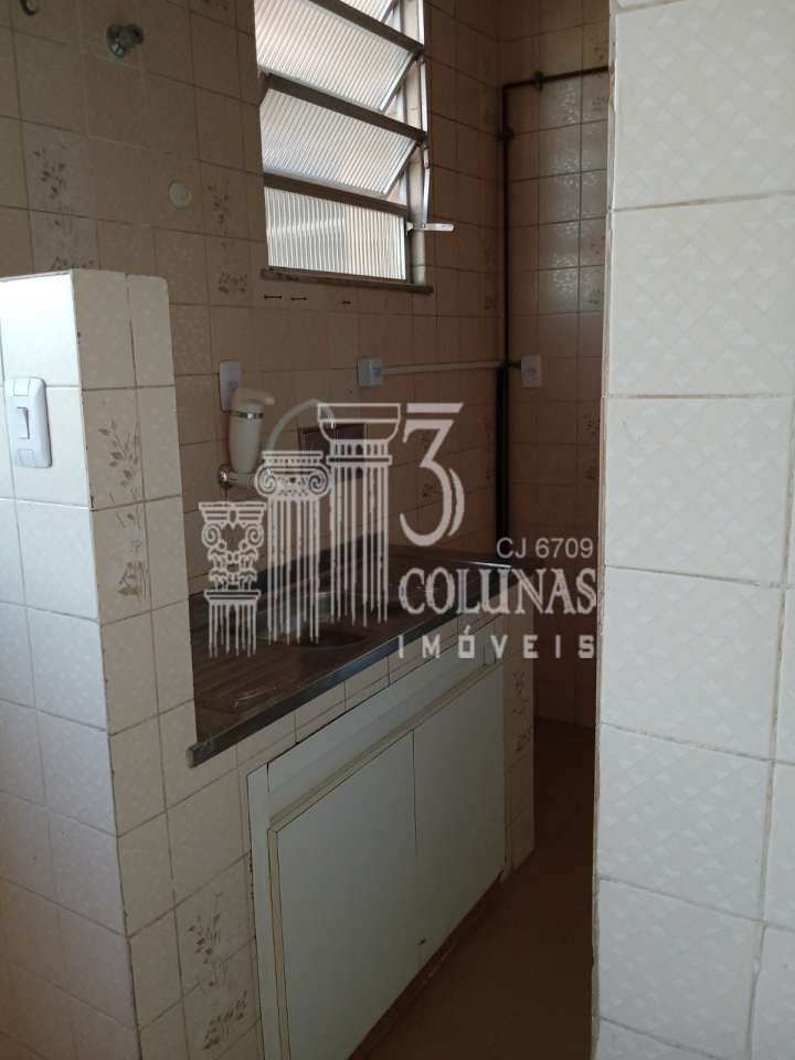 Ótima localização - Apartamento para alugar Rua Amapurus,Rio de Janeiro,RJ Tauá - R$ 1.200 - LR002