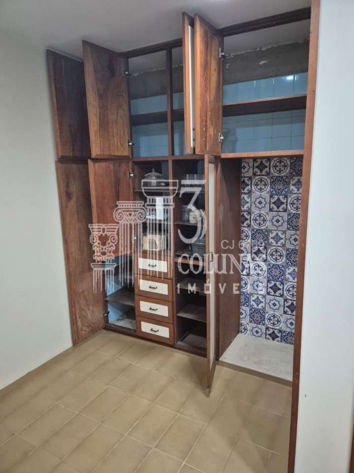 Ótima localização - Casa em Condomínio à venda Estrada do Galeão,Rio de Janeiro,RJ Portuguesa - R$ 700.000 - V001