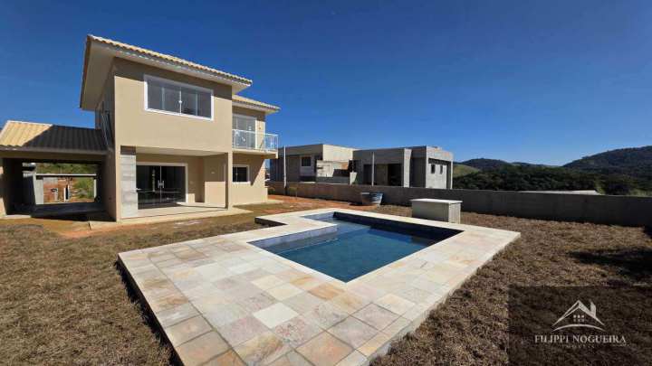 Conheça FOTO_1 do imóvel - Casa Nova de Alto Padrão com Piscina e Vista - Condomínio a 950m do Centro - csrena17 - 1 FOTO_1 - 1