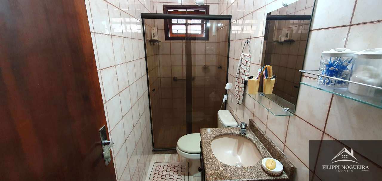 Conheça FOTO_19 do imóvel - Vende-se imóvel em bairro nobre com 5 quartos, duas salas, duas cozinhas e piscina. - csve680 - 19 FOTO_19 - 19