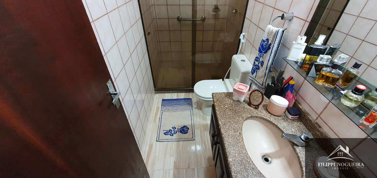 Conheça FOTO_20 do imóvel - Vende-se imóvel em bairro nobre com 5 quartos, duas salas, duas cozinhas e piscina. - csve680 - 20 FOTO_20 - 20