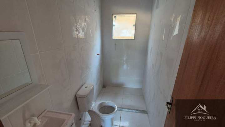 Conheça Vende-se Casa Moderna com 2 Quartos, Suíte e Quintal Independente a 1,5 km do Centro - FNCA20001 - 16 16