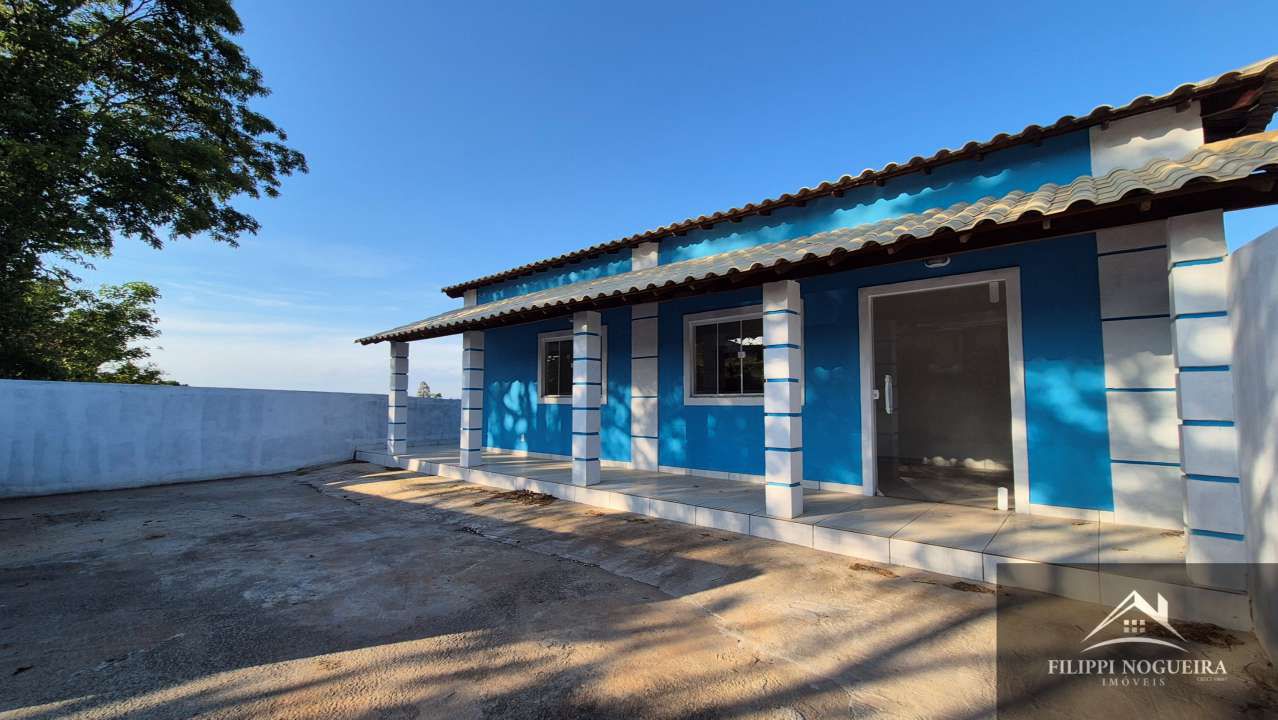 Conheça Vende-se casa com 3 quartos, sendo uma suíte, com vista para as montanhas. - FNCA30002 - 2 2